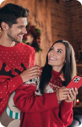 Obrazek przedstawiający zapakowane prezenty i bombka z napisem 30zł/mies z rabatami