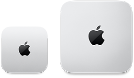Dwa urządzenia Mac mini, widok z góry, obudowa ze srebrnego aluminium, zaokrąglone rogi, błyszczące czarne logo Apple pośrodku, urządzenie po lewej stronie jest nowszą wersją i mniejsze o połowę niż urządzenie po prawej
